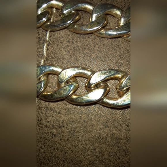 18in anchor goldtone heavy large link necklace with toggle clasp - Picture 11 of 14